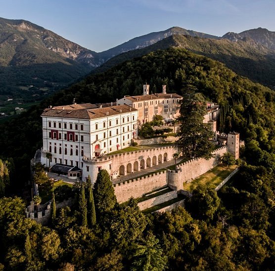 vista-aerea-del-castello