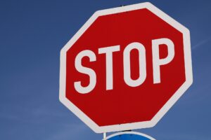 stop-3437300_1920
