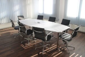 table-2254656_1280